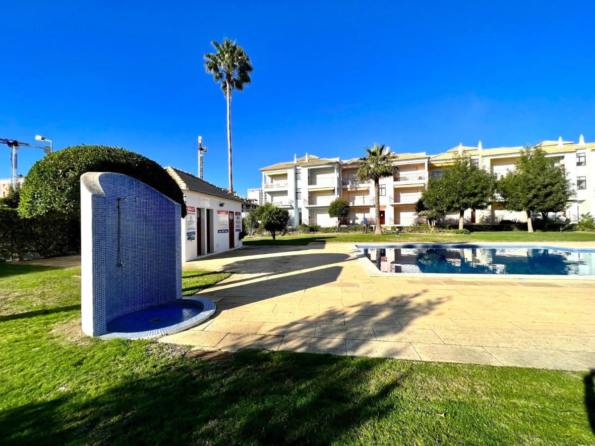 Quarteira Elegant With Pool By Homing Διαμέρισμα Εξωτερικό φωτογραφία